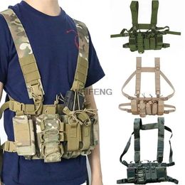 Tactische borstinstallatie Molle Airsoft Military Vest met tijdschrift Pouch Holster Hunting Functional Two Way Walkie Talkie Holder 240408