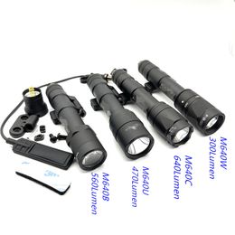 Accessoires tactiques Lampe de poche Surefir M640B M640C M640U M640W Scout Light Chasse Softair Lights avec montage latéral Fit Mlok Keymod 20mm Rail