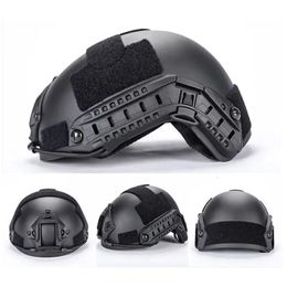 Tactische Helmen FRP Helm15kg Antiriot Antismash Antifragment Outdoor Veldtraining Rijuitrusting Riot Gear CS Helm 231113