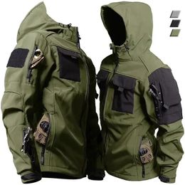 Tactical Jackets Men Militar Outdoor Impermeable impermeable Breakbreaker Worly Wear With Soft Shell Multi Pockets Hunting Motorcy Tops Invierno 240513