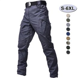 Pantalones tácticos Hombres de trabajo al aire libre Pantalla de carga Pantalla impermeable múltiples Puntas Multi