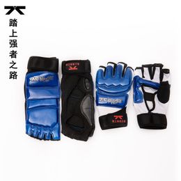 Taekwondo Gants Protecteur de protection des pieds Protecteur WTF Enfants adultes réels Formation de pied de pied Gardée Hand Kickboxing
