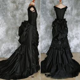 Taffeta Per perlé Gothic Victorian Bulle à l'agitation avec train Vampire Ball Masquerade Halloween Robe de mariée noire Goth Goth 19e siècle 2963