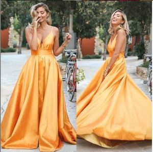 Taffetas jaune longues robes de bal pas cher 2019 Sexy col en V robes d'occasion spéciale nouvelles robes de bal de fête Abiti da sera