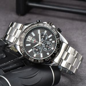 Tag Tog Men Chronograph Six Aigneles Calendar Full Function Marque F1 Série Sports Watch Sobrage en acier inoxydable Mouvement de concepteur Automatique Quartz Watches Formule1