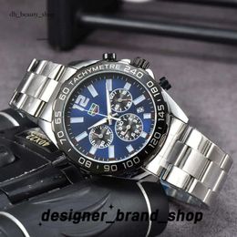 TAG Watch AAA Men Chronograph Six Calendrier Calendrier Full Fonction Marque F1 STRAPE STRAP ACIER AUTOLESS