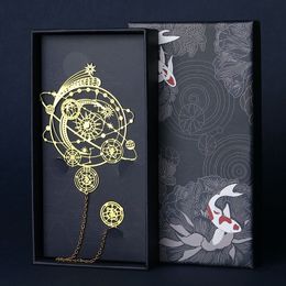 Prenez le rêve pour ma Xingkong Antique Metal Hollow Bookmark pour envoyer un cadeau de l'enseignant Camarade de classe Gift de la journée du professeur