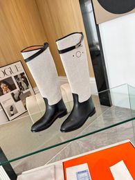 botte haute en cuir de veau lisse boucle bottes de chevalier à enfiler talon épais en cuir bottes d'équitation à bout rond jusqu'aux genoux designers de luxe talon plat semelle en caoutchouc botte femme 35-42