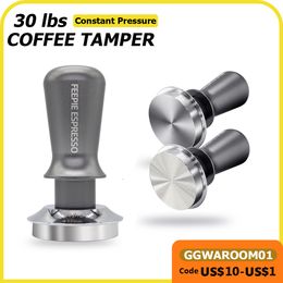 Tampers 51/53/58/58.35MM Café Tamper Pression Constante 30 lbs Distributeur Espresso Acier Inoxydable Force Poudre Marteau Presse 230211