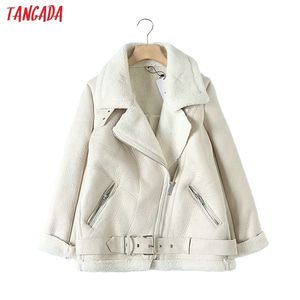 Tangada Femmes Beige Fourrure Faux Cuir Veste Manteau avec ceinture Col rabattu Dames Hiver Épais Chaud Manteau surdimensionné 5B01 211109