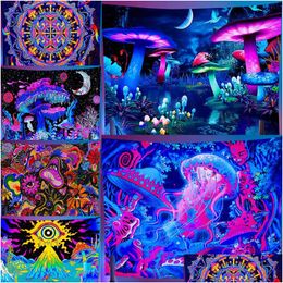 Tapisseries Psychédélique UV Réactif Escente Tapisserie Champignon Décor À La Maison Tenture Murale Sorcellerie Skl Fleurs Lumineuses Sous La Lumière Bleue D Dhpue