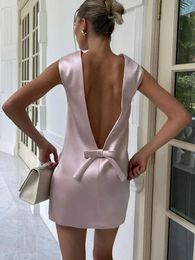 Taruxy satijnen mini -jurk voor vrouwen sexy backless boogkleding mouwloze tankjurken femme feest elegante avondjurk vrouw 240420