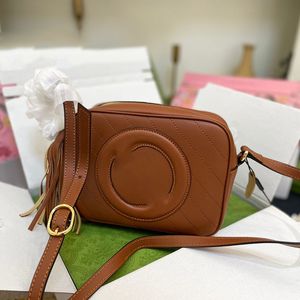 Tassel Camera Bag 742360 Soho Disco Crossbody Bag Sacs à bandoulière Femmes Sac Designer Luxury Sacs à main Bourse en cuir véritable 2 Lettres classiques Pochettes Zip Wallet