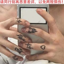 Tattoo boeken waterdichte tijdelijke sticker vlam liefde hart bloem ster selfie body art nep tatto flash tattoo op vinger voor mannen vrouwen 231113