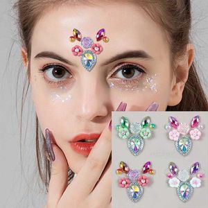 Tatouage Transférer de nouvelles strass 3d pour le visage Festival Makeup Crystals Stickers on the Face Gems Jewels Autocollants Adhesive Glitters For Face 240427