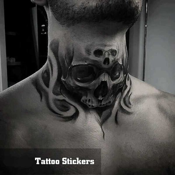 Transfert de tatouage Nouveau col de crâne tatouage Ephemere Man European et American Dark Tattoo Stickers Personality Cool Skull imperméable Faux Tattoos Art 240426