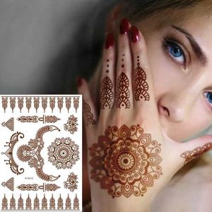 Transfert de tatouage semi-permanent brunâtre rouge indien autocollant tatouage à la main