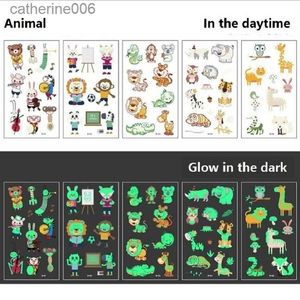 Tatoeages Gekleurde Tekening Stickers 5pcsLot Lichtgevende Tattoo Sticker Tijdelijk Voor Kinderen Kind Dinosaurus Cartoon Fake Glow In The Dark Auto ruimte Prinses Tattoo ArtL2311