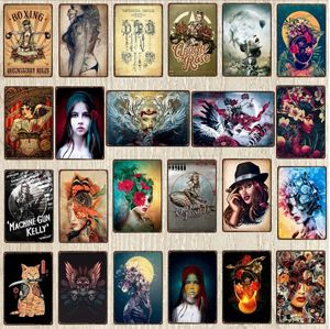 Tatouages Métal Tin Sign Tattood Fille Fer Peinture Plaques Métalliques Pour Mur Maison Artisanat Café Musique Bar Garage Décor Vintage Affiche Personnalisé Art Décor Taille 30X20CM w01