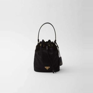 Taxe comprenant 24 Spring / Summer pour le sac à main pour femmes 1BE067-R064-F000 Qualité d'origine