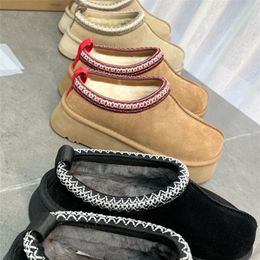 Tazz Pantoufles Tasman Pantoufles Ultra Mini Bottes à Plateforme Fourrure Pantoufles Plates Pantoufles Moelleuses Châtaigne Chaussure en Coton Chaud Mélange de Laine de Neige Bottines d'hiver Chaussures pour Femmes