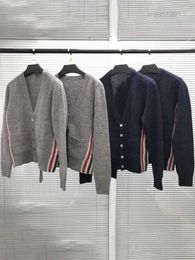 TB-suéter tejido de lana de Cachemira para hombre y mujer, cárdigan grueso de 19ss, cárdigan gris, abrigo para parejas con cinta lateral, invierno/primavera, 2021