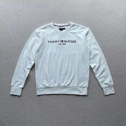 TB Sweat à capuche Designer Sweat à capuche de luxe Mode Homme Automne Hiver Pull à manches longues en coton col rond Lâche Lettre Broderie Graphique Tee Mens Tee Tshirt 857