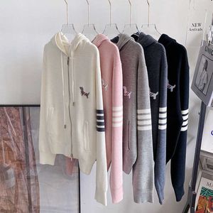 TB Sweaters modemerk vier bars tom roze horizontale hooded sportkleding casual jas dames s losse lente nieuw college vest