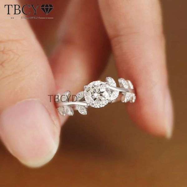 Tbcyd 1ct d color anillos de diamantes para mujeres S925 Sliver Laurel Hoja Conocimiento de bodas Mando de boda Fine Jewellry Bylesale 240528
