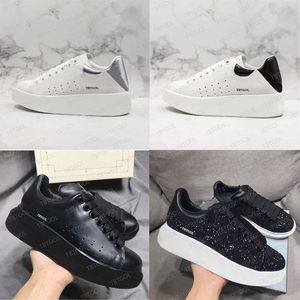 TBTGOL 2022 Hombres Mujeres Zapatos Gris Negro Suede Trainer Platform Sneakers 100% Calfskin Lace-up Runner Trainers para niñas Moda Casual Shoes XNO11