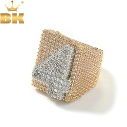 TBTK Custom Mens Ring personnalisé Big Baguettecz Lettres Nombres Iced Out Cumbic Zirconia Party Ring Hiphop Jewekry 240508