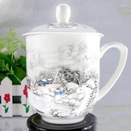 Cazas de té Copa de cerámica Jingdezhen China de huesos con oficina de tapa pintada a mano