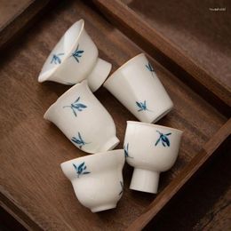Tasses à thé peints à la main phalaenopsis tasse monocyte single savourant en porcelaine ensemble à l'odeur des parfums blancs