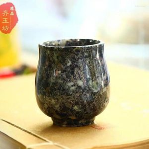 Topes de té Plum Natural Bossom Jade Teacup Health Magnetic Stone Gongfu Ceremonía de té China Copa maestra Jades Teasets