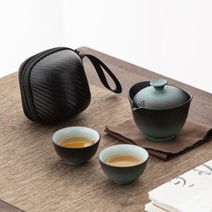 Tasses à thé Ensemble de voyage en plein air portable Céramique Porcelaine Kung Fu Teaset Teaware Gaiwan Antibrûlure 1 Pot 2 Théière Infuseur 231214