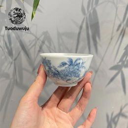 Tasses à thé xh264 à haute température tiré en porcelaine bleu et blanc 50 ml de style maître chinois