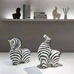 Thee Huisdieren Creatieve hars zebra standbeeld dier decoratie bureau beeldjes woonaccessoires kantoor ambachten geschenken 231219