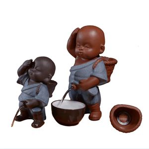 Thee -zeef Zisa zeef plassen Little Monk Decoration Creative Piss Child Doll Spray Ceramic Character Craft Filter Accessoires 230414
