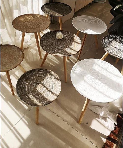 Table à thé ronde fleur meubles de salon en pot art créatif porte boutique rétro dans le style nordique petites tables d'angle latérales