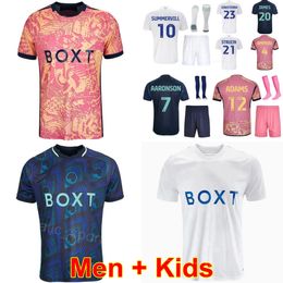 Team 12 ANTHONY Voetbalshirt 23/24 Club 20 JAMES 4 AMPADU 22 GRIJS 7 PIROE 24 RUTTER 10 SUMMERVILLE 21 STRUIJK 25 BYRAM 29 GNONTO Voetbalshirt Kits Heren Jeugd LiCiLian