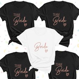 Team Bruid Love Heart T-shirt Esthetisch bruidsmeisje Squad T-shirt Women Ulzzang Wedding Party Tops 1SS8