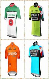 Équipe à manches courtes Jersey Bib Pro Clothing Mountain Breathable Racing Sports Bicycle Maillot Soft Skin Amitly Outdoor 6606995638