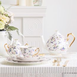 Service à thé exquis service à thé britannique de l'après-midi, tasse à thé en porcelaine, soucoupe, crémier, sucrier, assiettes à dîner, assiettes à gâteaux, décorations de table