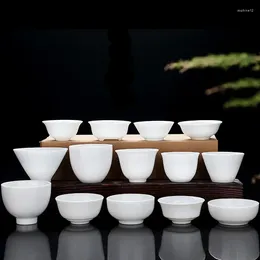 Teaware -sets 3 stks/pack pure witte porseleinen theeset kleine kopje bamboe hoed grote keramische accessoires