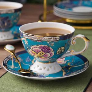 Ensembles de thé à thé Blue et Gold Tea pour adultes 21 pièces Porcelaine Tea tasse de tasse en céramique Céramique Céramique Pottery Tools Cérémonie complète Pot complet