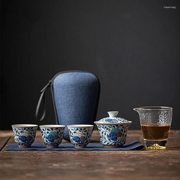 Conjuntos de té de porcelana azul y blanca, cubierta de taza exprés, tazón, bolsa de almacenamiento de té, juego de viaje portátil de tres tazas para exteriores