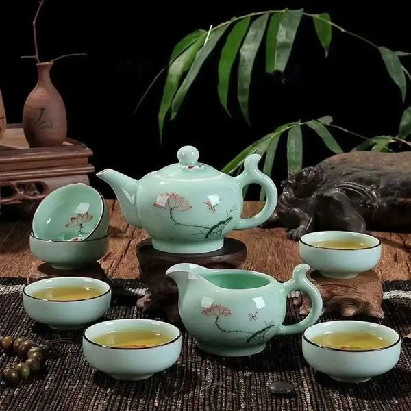 Juegos de té Ceramic Kung Fu chino Juego de téware artesanía a mano Caza de té de porcelana cubierta de té 6 tazas de té de loto de color de té.