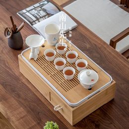 Teaware sets keramische theeset met case draagbare moderne eenvoudige esthetische charmes geschenkdoos tetera porcelana bg50ts