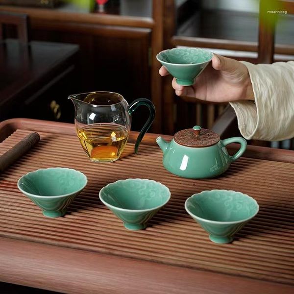 Ensembles de service à thé, théière en céramique de céladon à glaçage bleu gaufré, tasse à thé