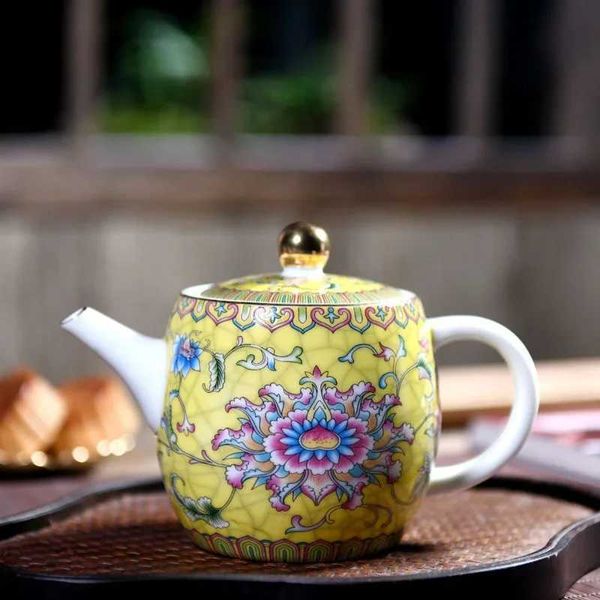 Ensembles de voies de thé en émail peinture à thé en porcelaine théière puer tas tas de thé yixing théières gaiwan cafée